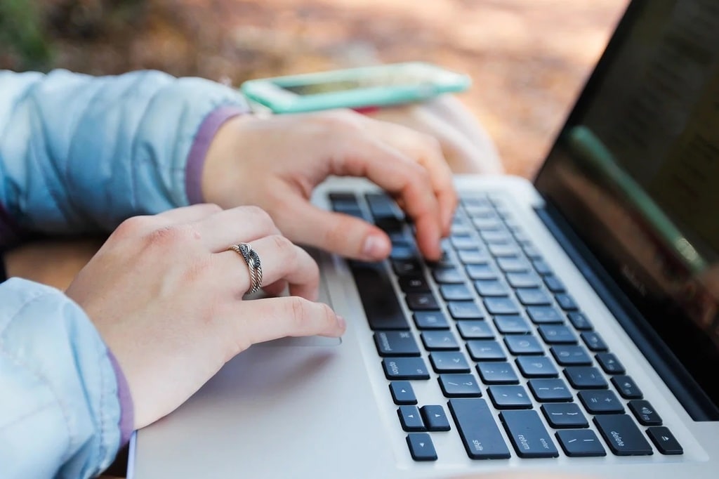 Improve team editing workflows with simple tools